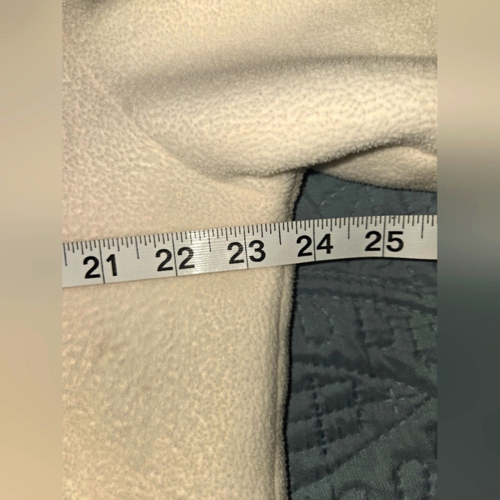 Faded Glory Cream Teddy Jacket - Picture 8 of 9